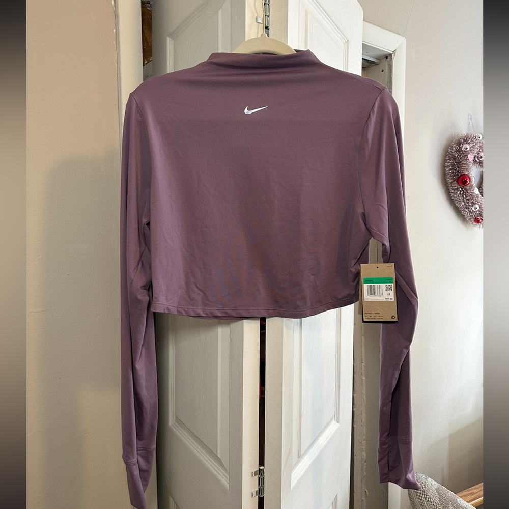 Nike Top